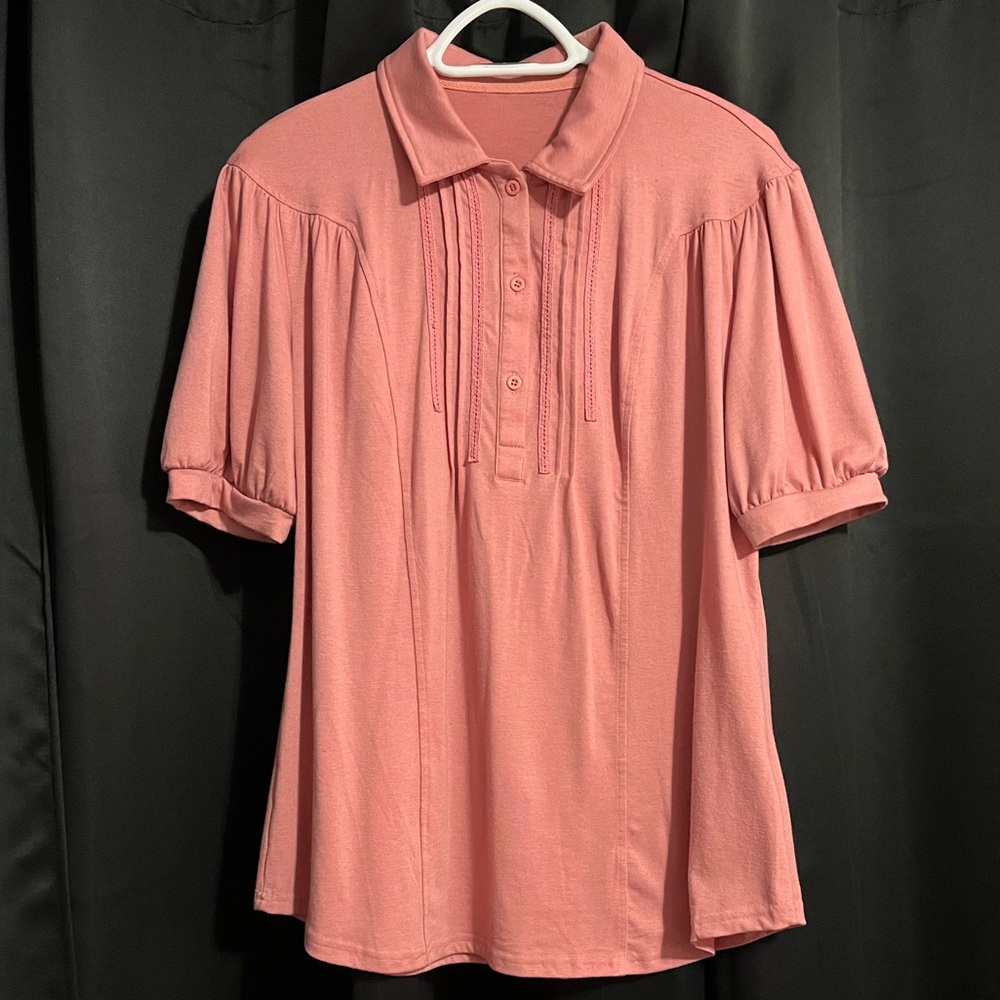 Casual shirt, size Medium